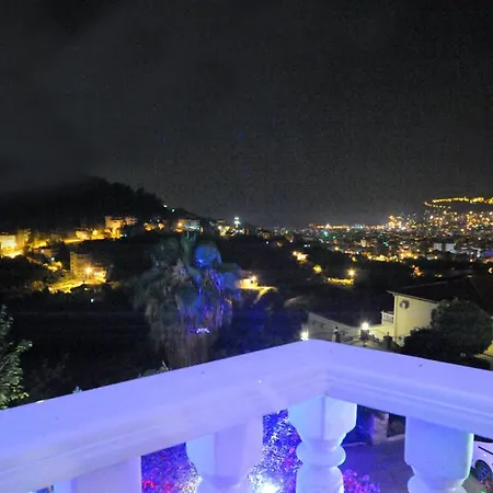Amira 5 Star Villa *